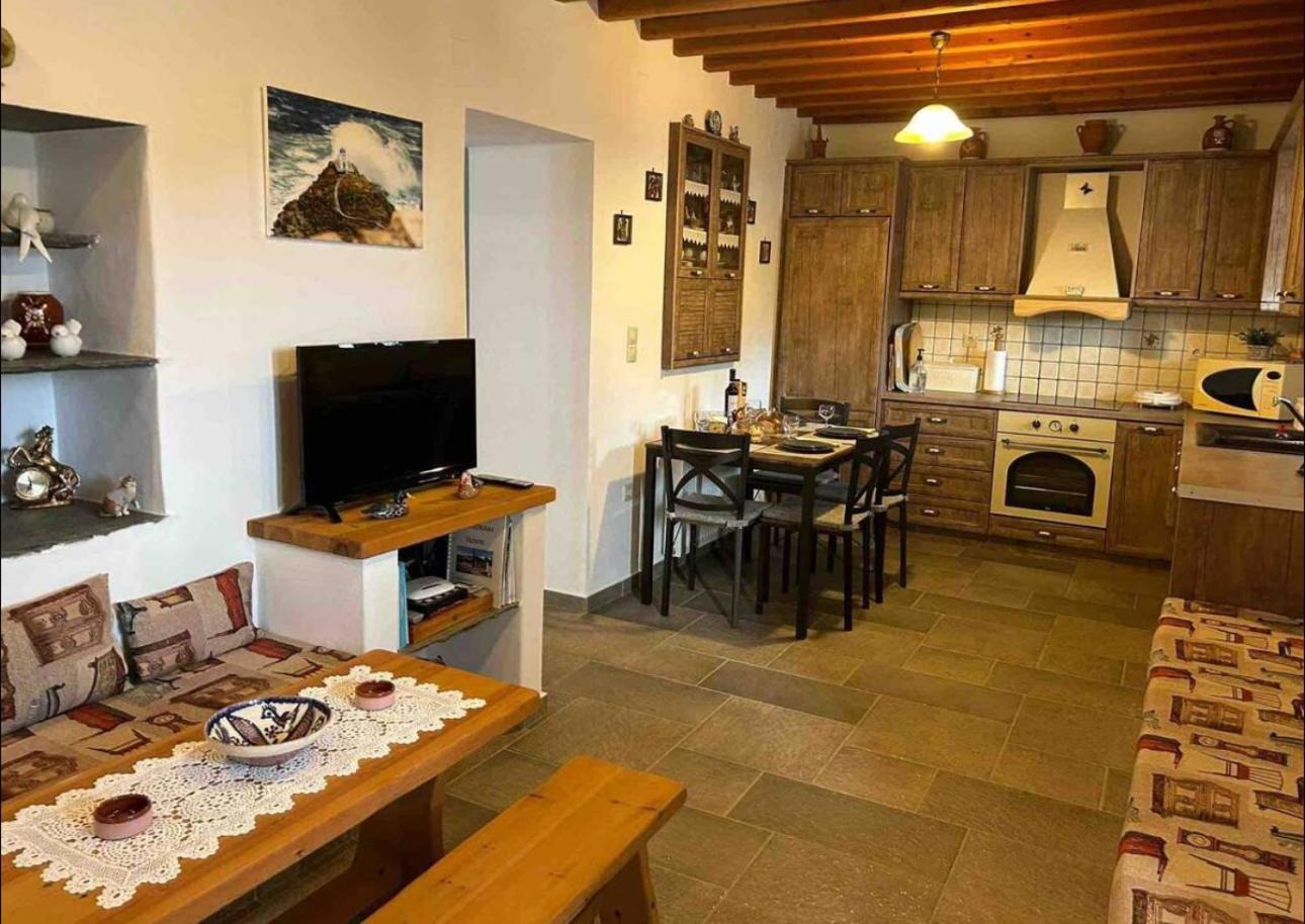 Apartament Diavrouxas House In Sifnos Cherronisos  Zewnętrze zdjęcie